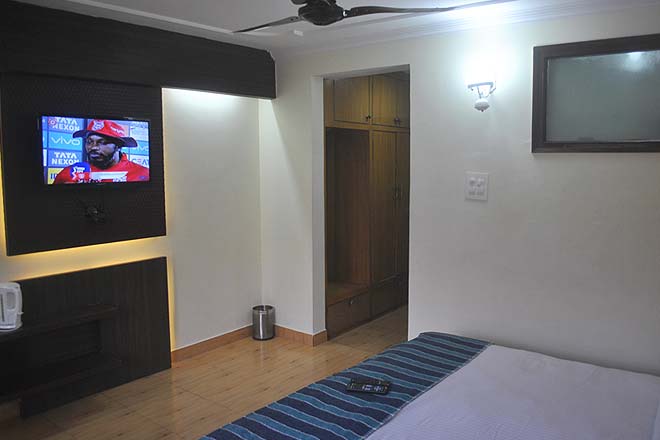 deluxe rooms in naddi dharamshala